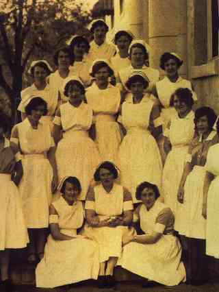 nurse.jpg (14388 bytes)