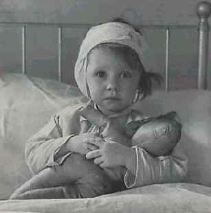 staff6.jpg (7797 bytes)